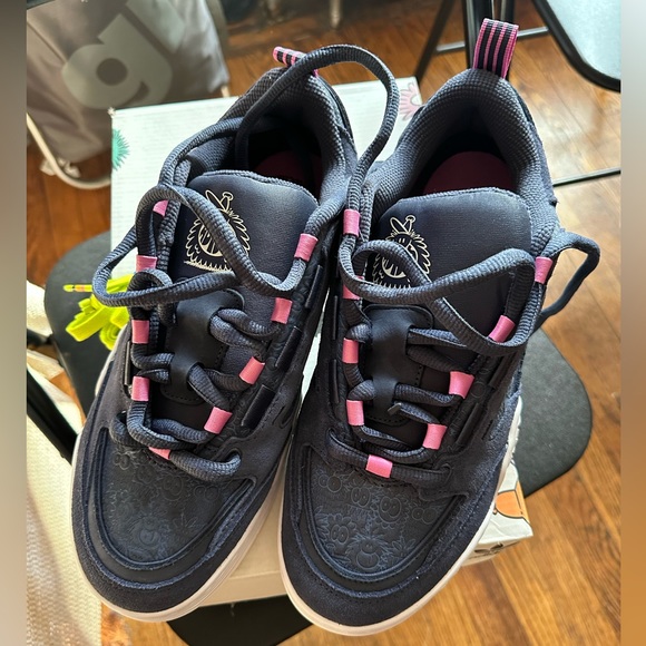 Adi2000 x Kevin Lyons brand new with box - Picture 1 of 4